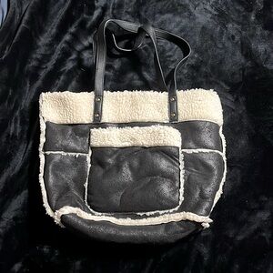 Sherpa and Black Purse